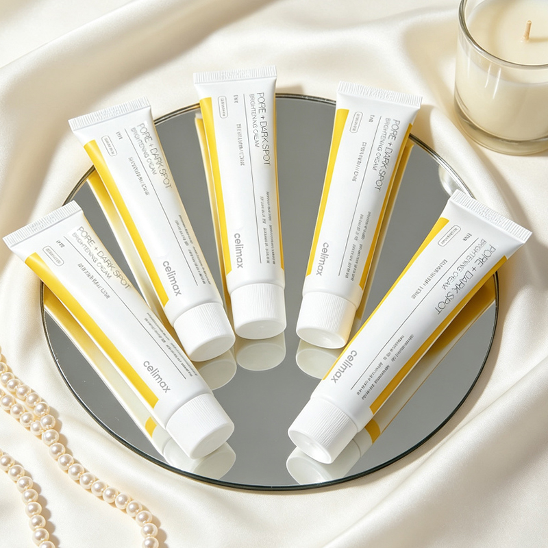 Korean Lifestyle Products - Crema Schiarente per Pori e Macchie