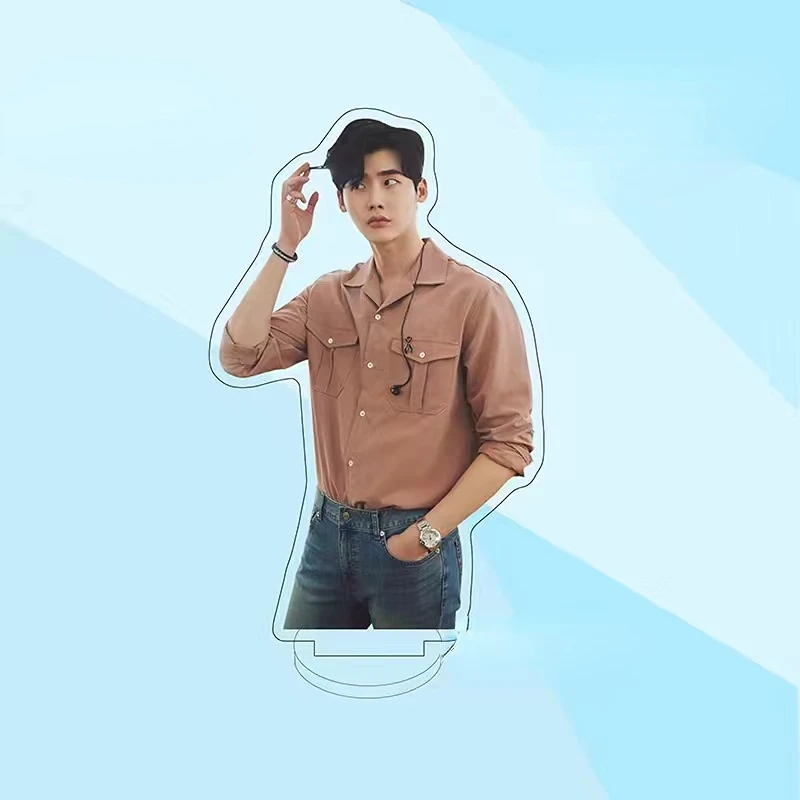 Coreano Idol Lee Jong Suk Rivi - Modern Korean Lifestyle recensione e prezzo